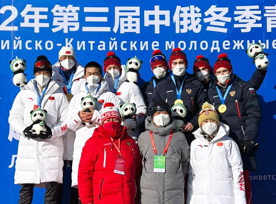 Александр Ившин завоевал золото в эстафете на играх в Китае