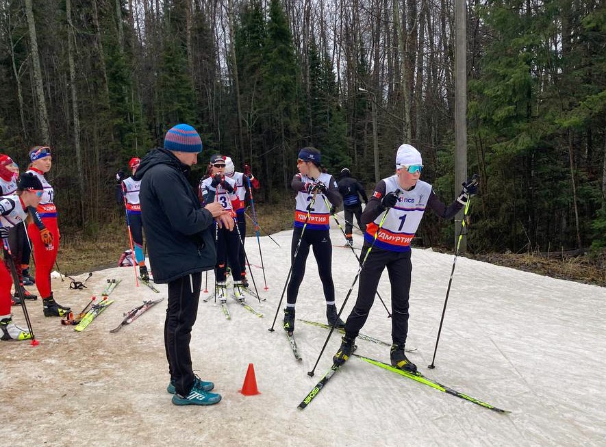 Контрольная тренировка юношей и девушек перед выездом в Сыктывкар 
