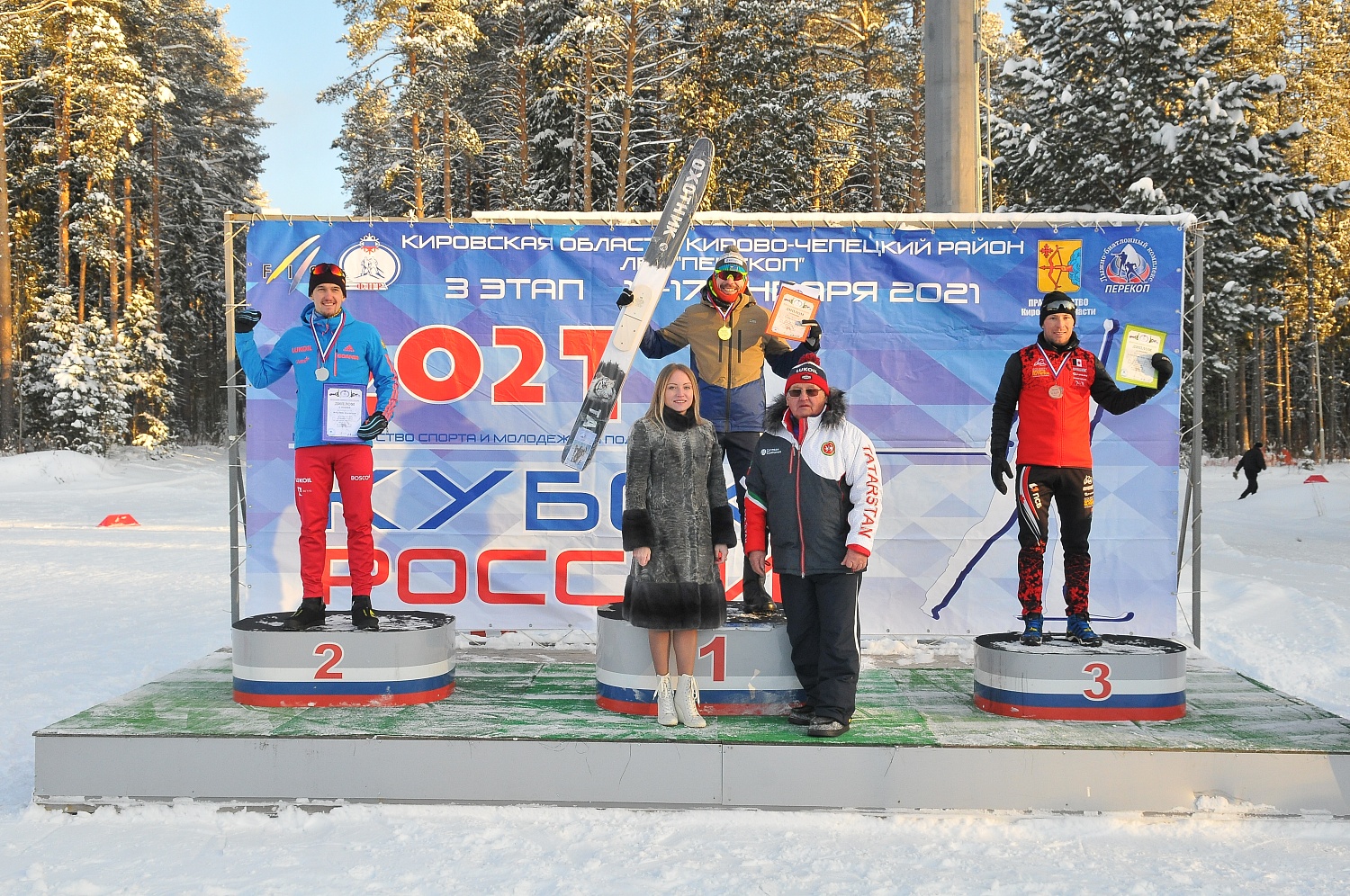 III этап Кубка России по лыжным гонкам завершился бронзой Константина Главатских